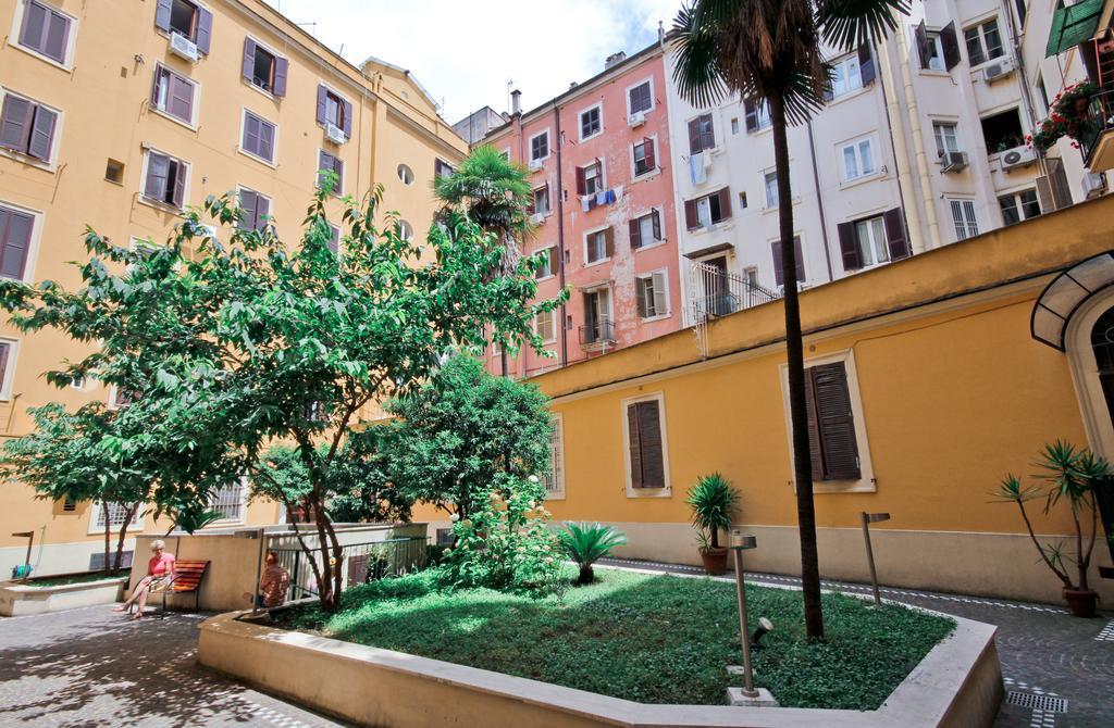 San Pietro'S Home - Guesthouse Рим Екстериор снимка