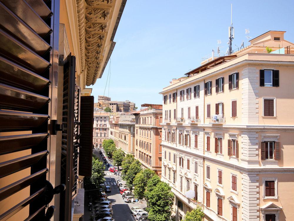 San Pietro'S Home - Guesthouse Рим Екстериор снимка
